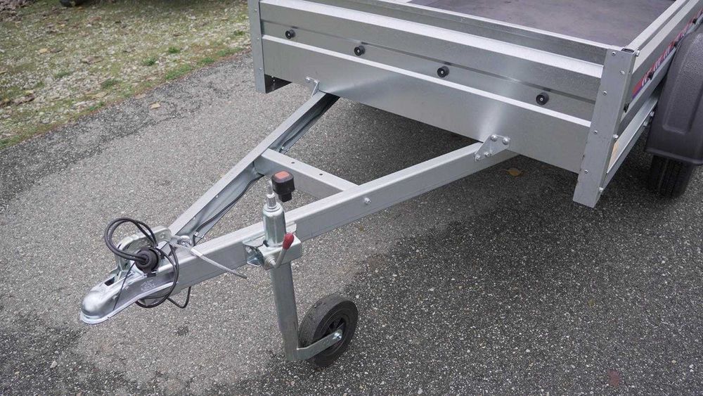 Remorca 2 axe 750 kg,235X124X32 TOTUL INCLUS,produs in RO.