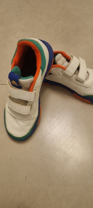 Adidasi Adidas din piele colorati nr.34