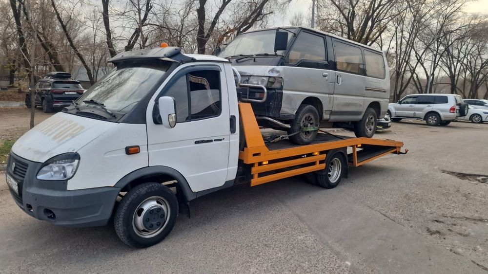 Услуги эвакуатора 24/7