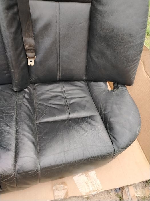 Задний диван BMW e38