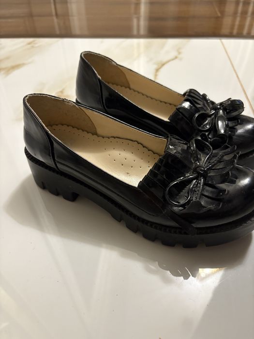 Детские туфли для девочек