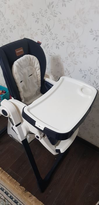 Продам детский столик