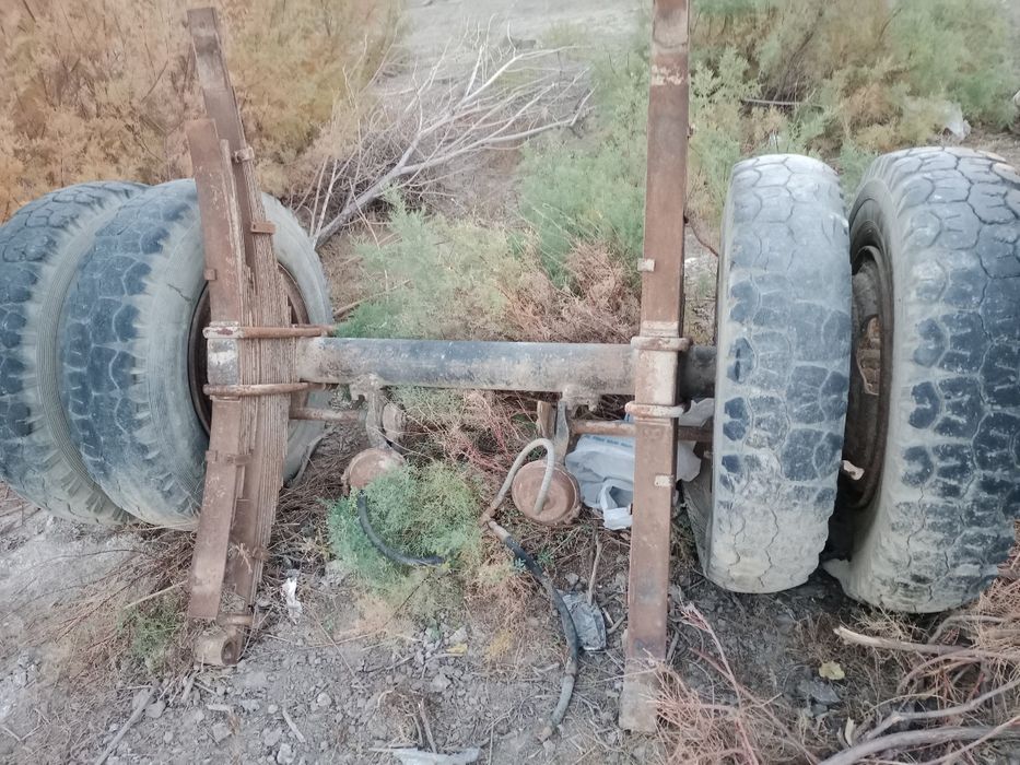 Автоприцептің мосты бар сборе 70мың теңге. Шиелі Балаби аулында