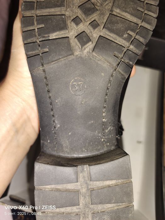 Продам осенние сапожки