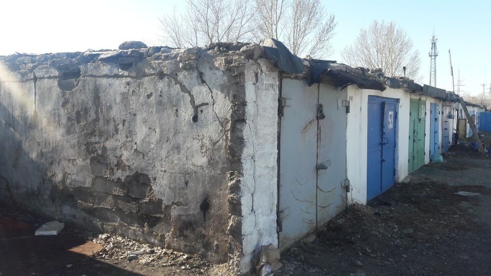 Гараж 70 квартал, возле "обкомовских" гаражей