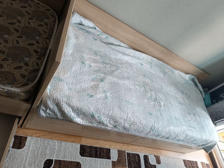 Кровать две штуки