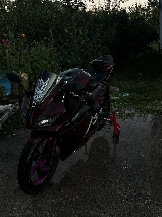 De vânzare yamaha yzf r125