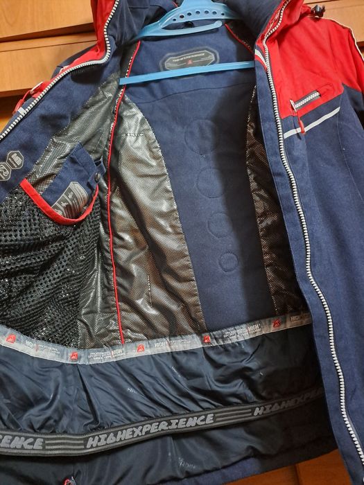 Продам лыжный костюм
