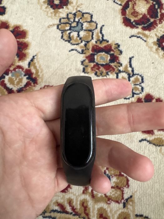 Продам Xiaomi mi band 5