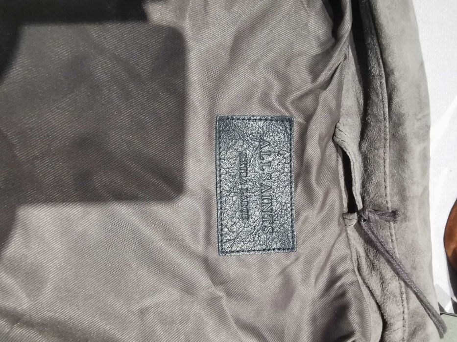 All saints велурено яке