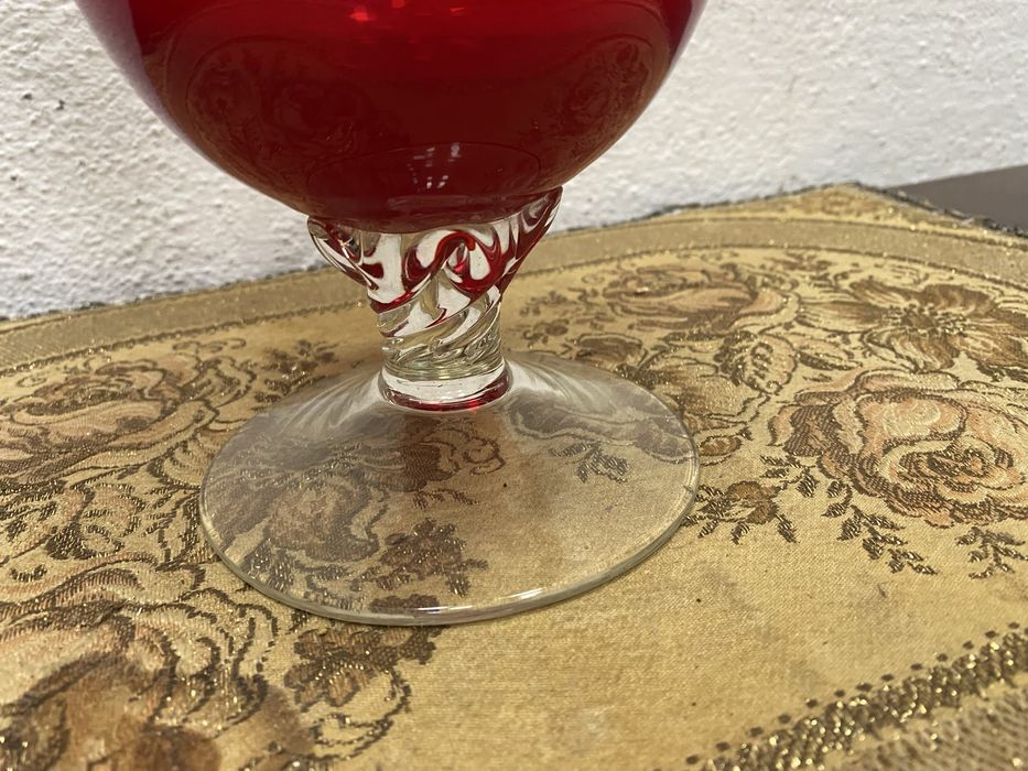 Стара италианска ваза от разтопено стъкло