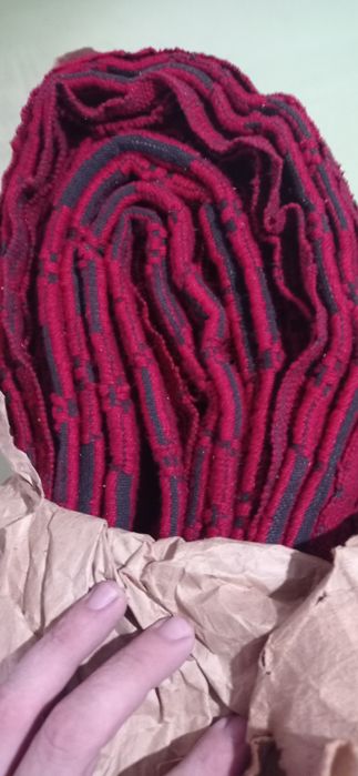 Чисто нова вълнена кувертюра за легло