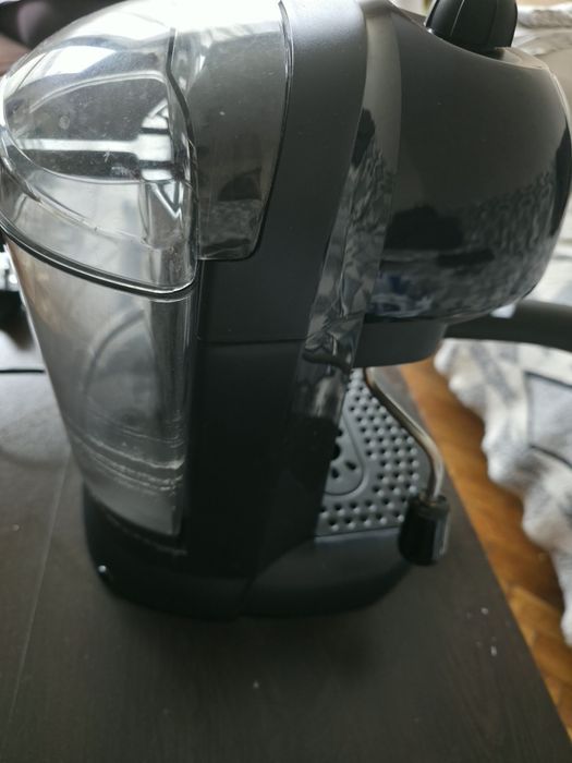Кафемашина DeLonghi EC191CD