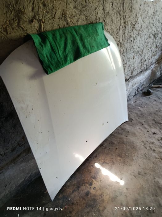 Nexia 2 avtomobili kapoti