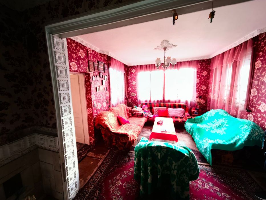 Продава се Къща в с. Долни Богров, Област София-град - 188 кв.м за 1170 €/кв.м - Снимка #8