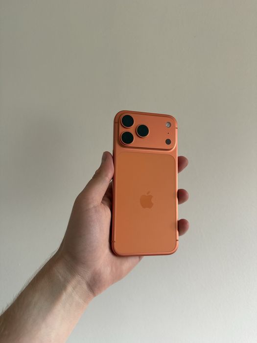 iPhone 17 Pro Max 256gb Cosmic Orange