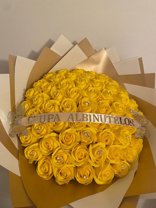 Buchete cu trandafiri de săpun parfumați