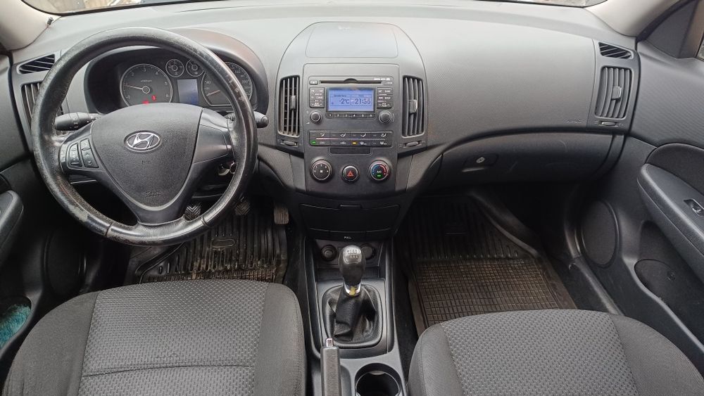 Hyundai i30 1.6 crdi 116 cp