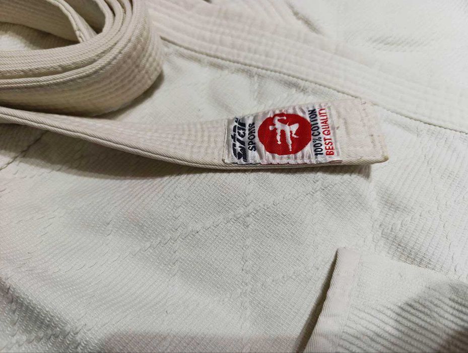 Кимано Дзюдоги белое,