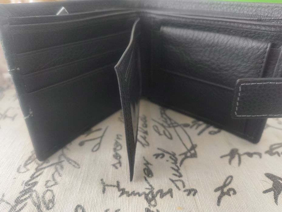 Мъжки портфейл нов