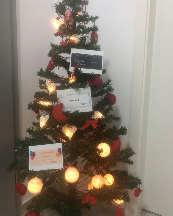 Masaj de relaxare, terapeutic, sportiv reflexoterapie,epilare cu zahar