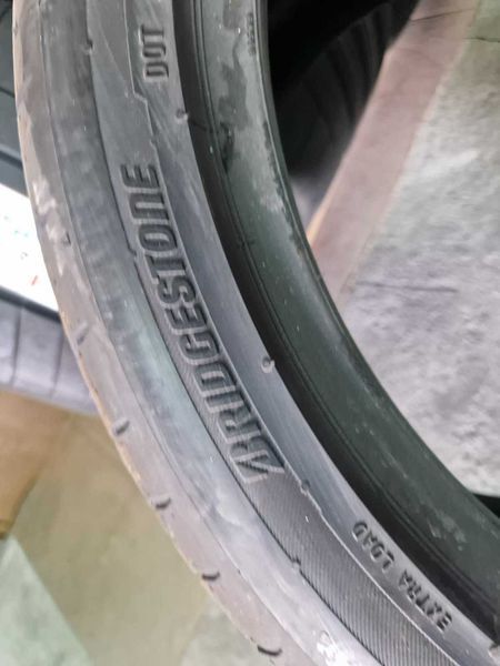 4 Bridgestone R21 345/30
нови летни гуми DOT1624