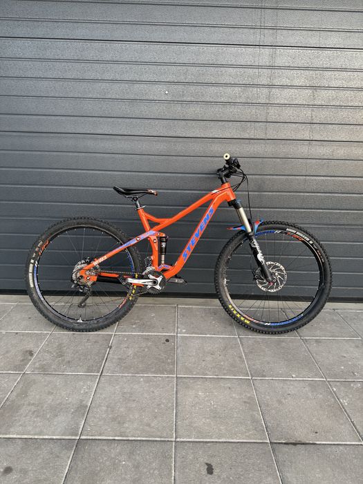 Bicicleta enduro