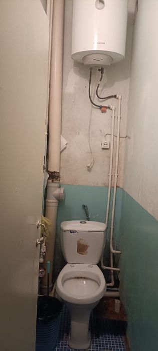 Уй сотилади 6-йулиги устида центр  да