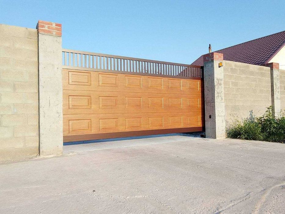 Въездные ворота ALUTECH (пр.Беларусь)