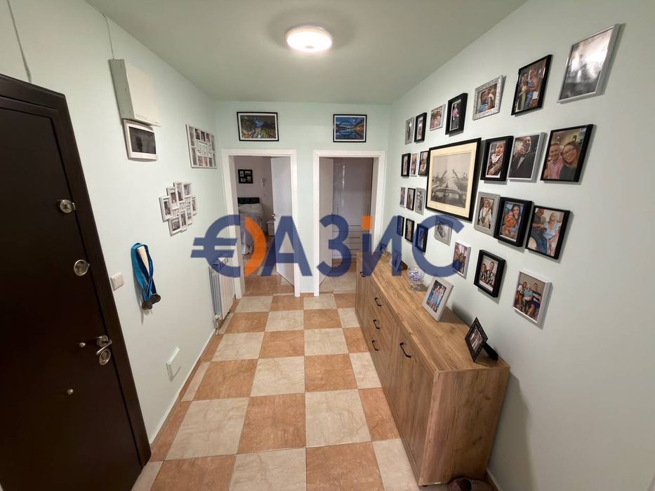 Апартамент с 3 спални в жилищна сграда, Свети Влас, България, 146 кв.