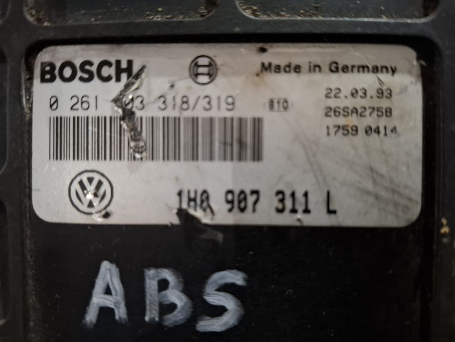 Блок управления двигателем VW