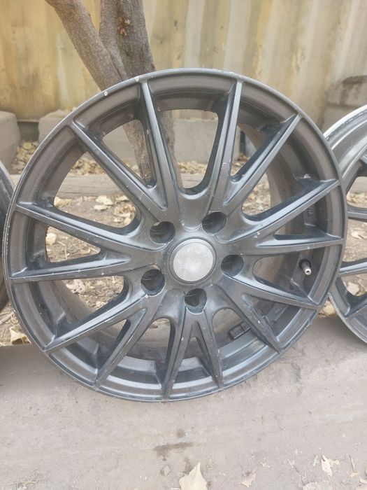 Продам Комплект Титановых Дисков на R 16