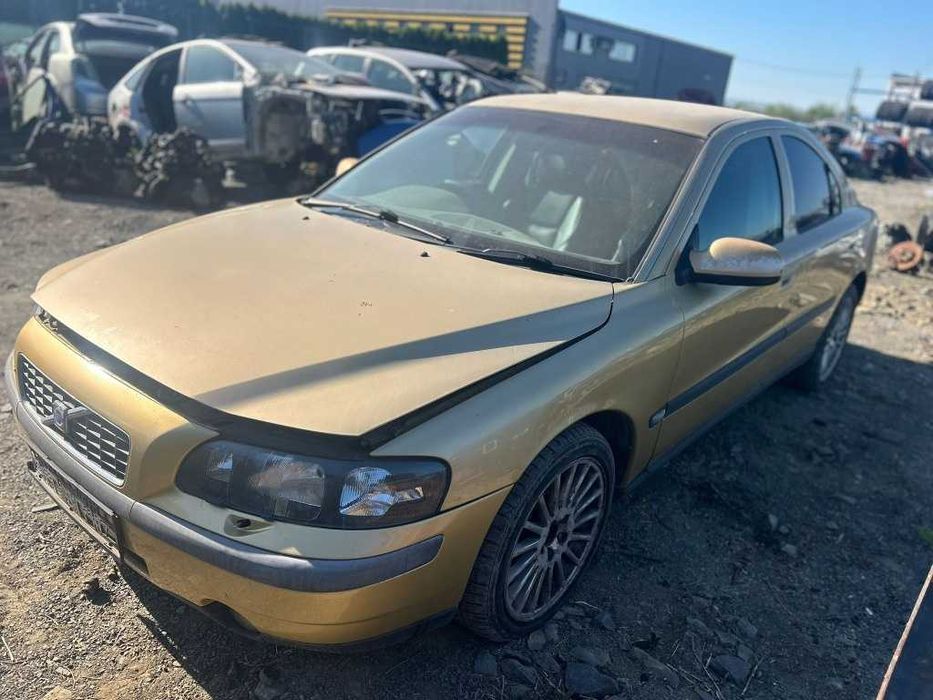 Dezmembrez Volvo S60 2.0T BENZINA 2003 manual B5204T5