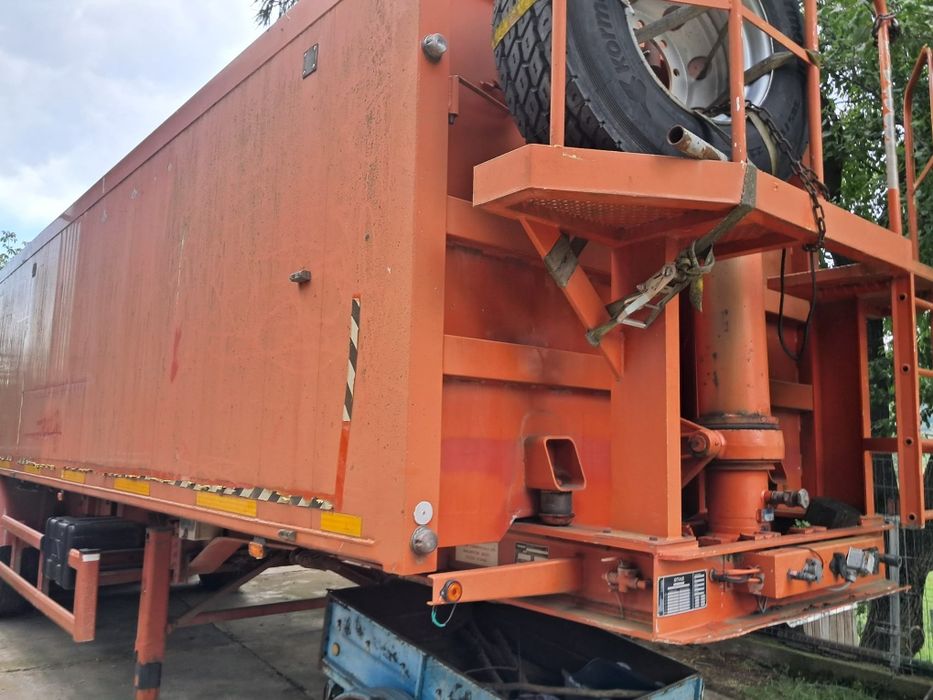 Vand camion Man,plus remorcă de cereale și de piatra