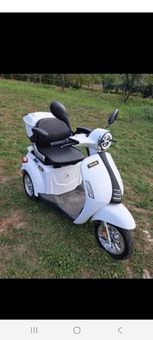 Vând triciclu electric