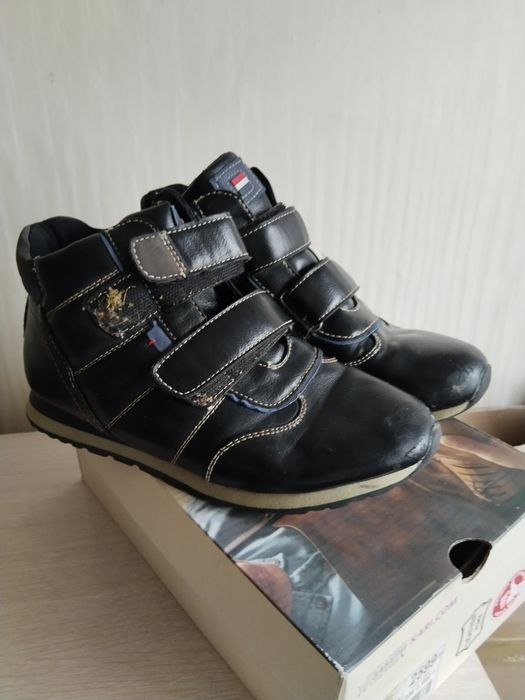 Осенние сникерсы 35 размера