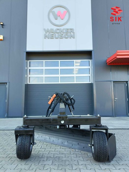 Nivelator de teren pentru mini încărcătoare – Bobcat