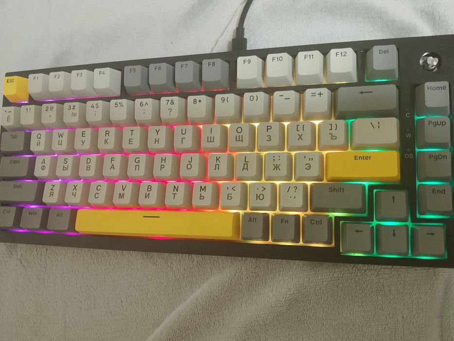Клавиатура ajazz ak820 срочно