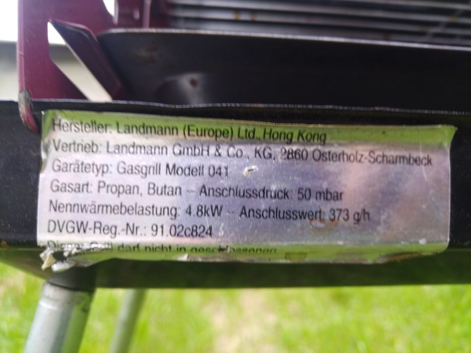 разглобяемо газово барбекю с три горелки  4.4kW
Консумация на ГАЗ 342g