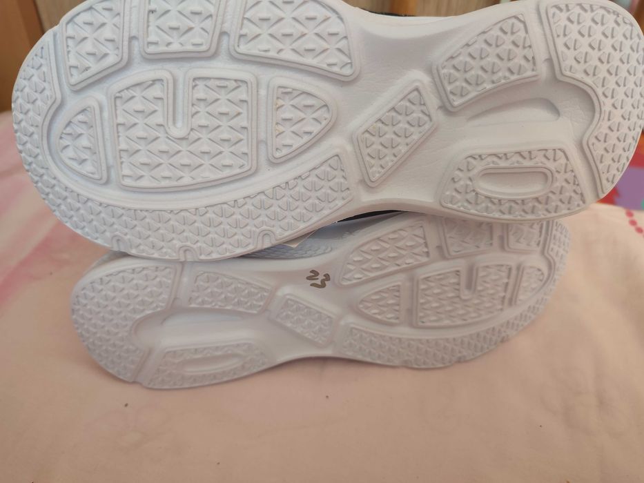 Нови оригинални обувки Polo