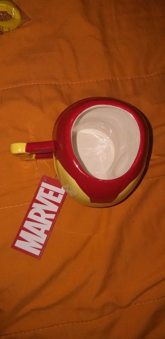 Колекционерска порцеланова чаша с Железният човек МАRVEL