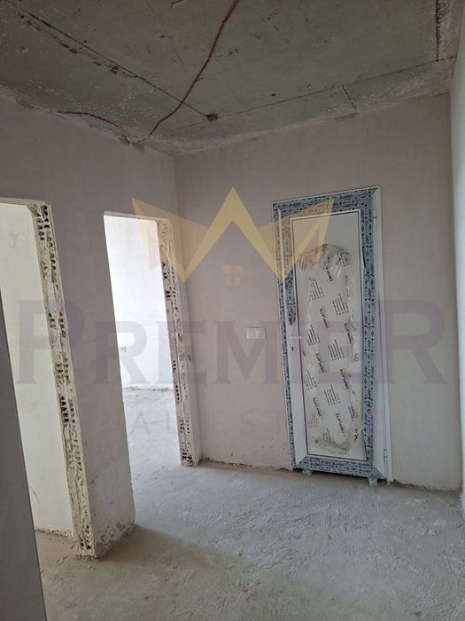 Продава се Двустаен апартамент в Бургас, Изгрев - 74 кв.м за 1717 €/кв.м - Снимка #4