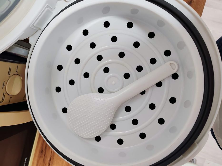 Мультиварка редмонд