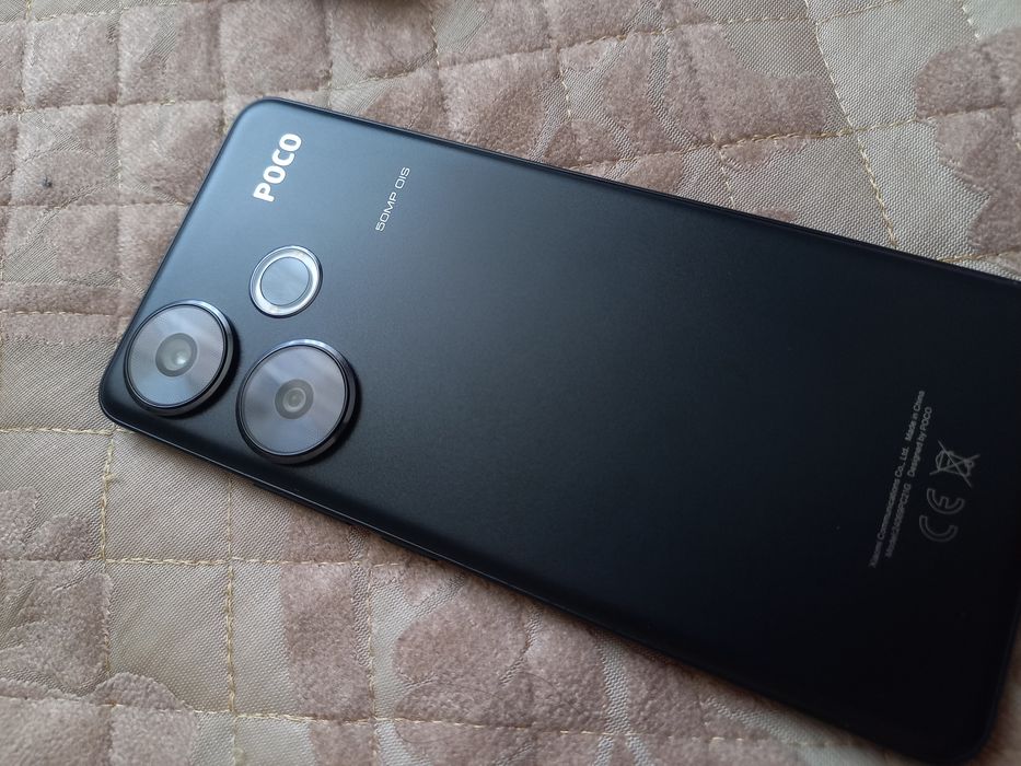 Poco f6 12/512гб