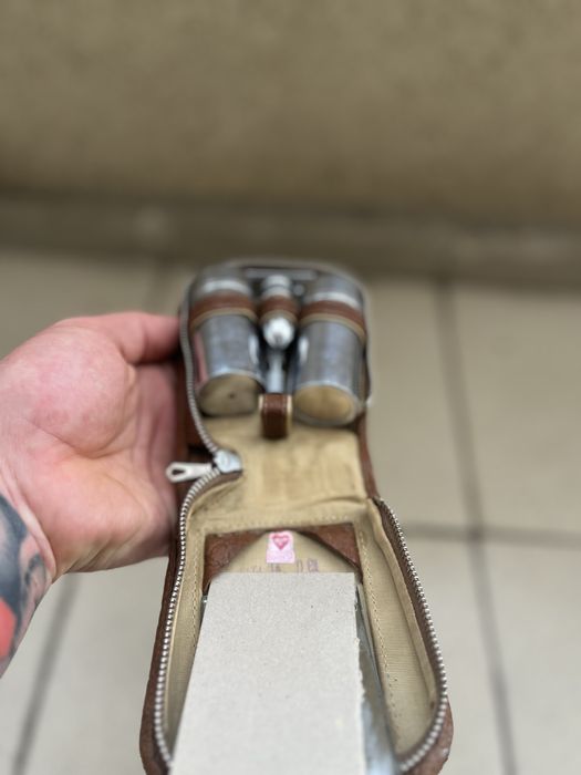 Комплект принадлежности за бръснене