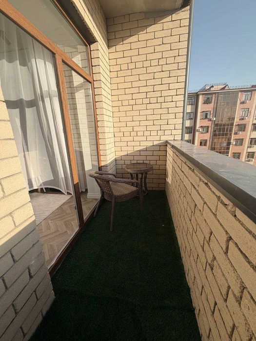 Продается 2/6/10 в ЖК "Poytaxt Residence" ул Махтумкули 46 кв2 (R)