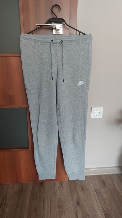 Дамски  долнища и клиновенайк адидас /nike adidas /