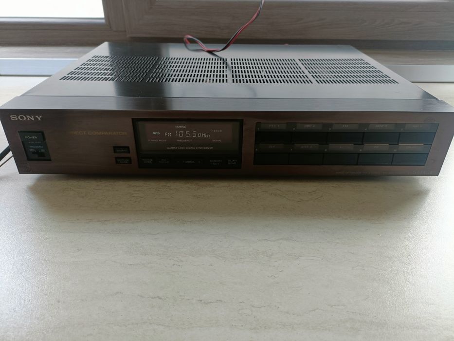 Sony ST S 444 ES II, radio tuner AM/FM  din seria Esprit