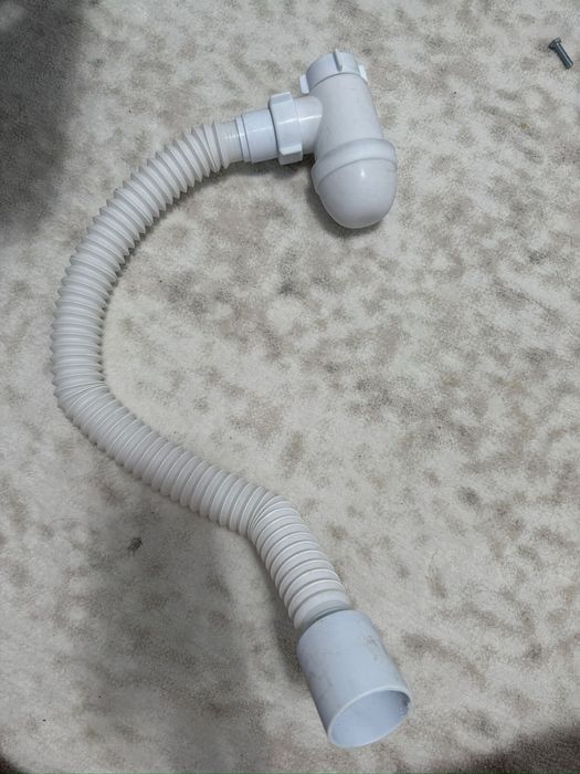 Продам кухонную мойку