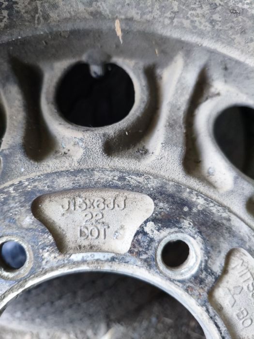 Запаска на Делику R15/6x139.7